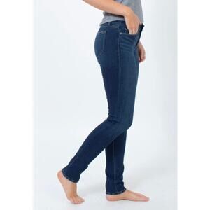 Paige “SKYLINE SKINNY" JEANS Size 24